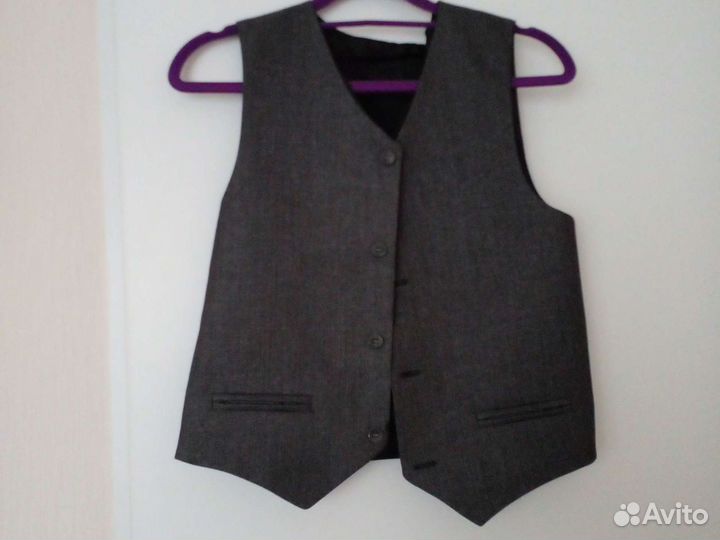 Брючный костюм подростка