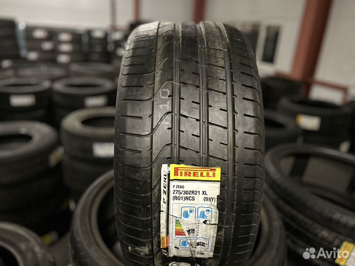 Pirelli P Zero 275/30 R21