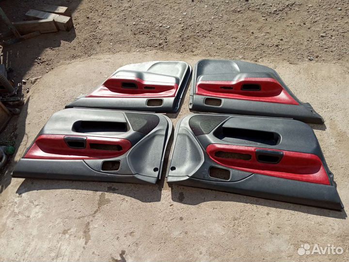 Обшивки (карты) дверей - Mitsubishi Lancer 9