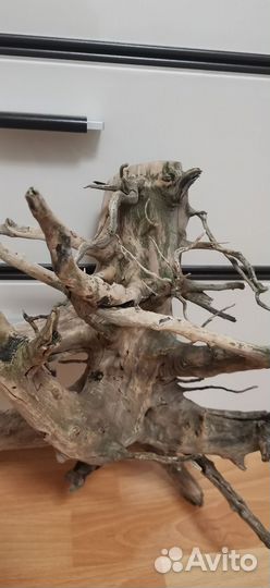 Коряга в аквариум
