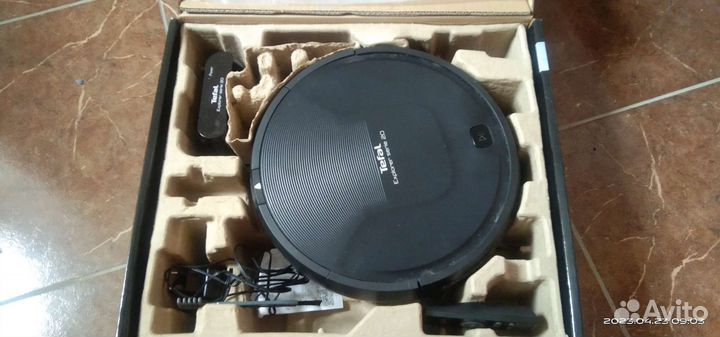 Робот пылесос tefal