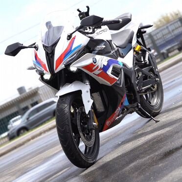 Electron BMW RR, 2026