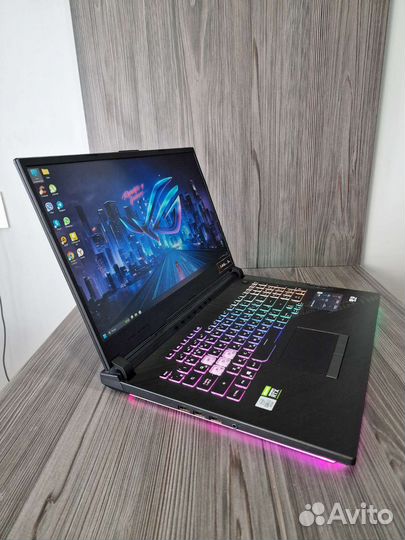 Наикрутейший Asus ROG Strix