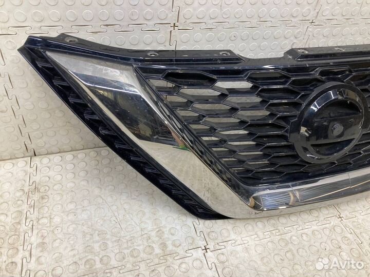 Решетка радиатора Nissan Qashqai J11 2019