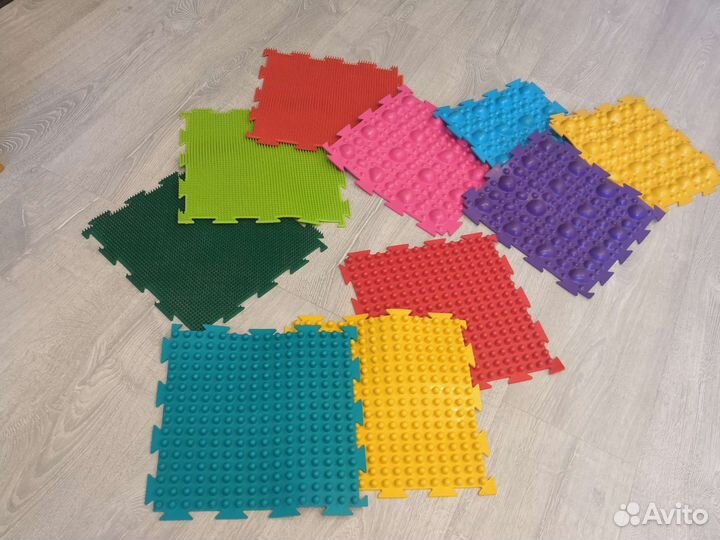 Развивающий коврик