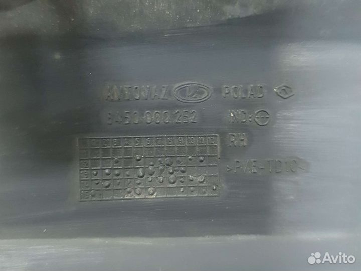 Накладка противатуманной фары ларгус кросс