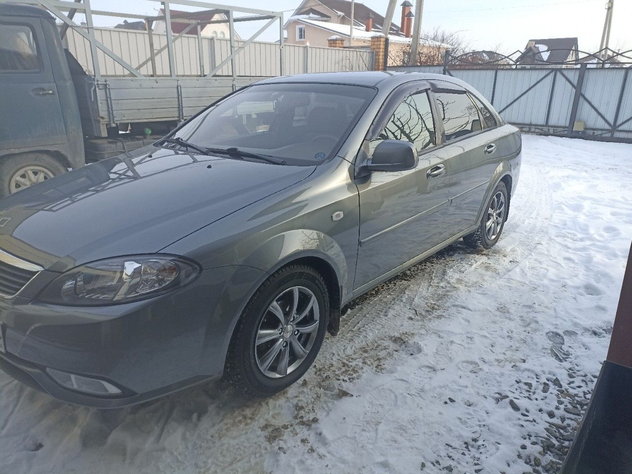 Daewoo Gentra: фото владельца
