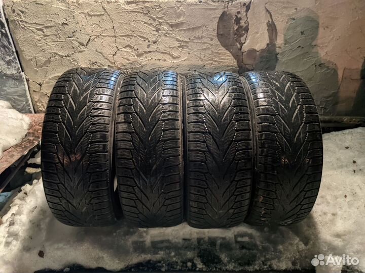 Nokian Tyres Hakkapeliitta R2 SUV 245/60 R18 109R