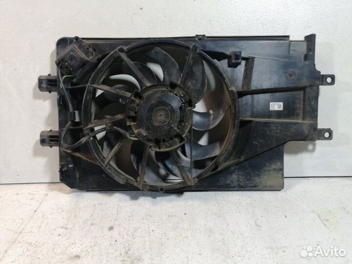 Диффузор вентилятора LADA Granta 2190 2011