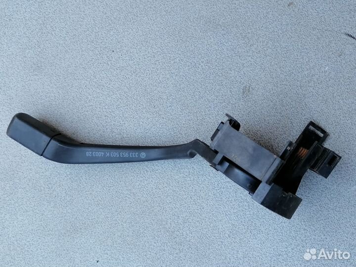 Переключатель стеклоочистителей для VW Passat (B3)