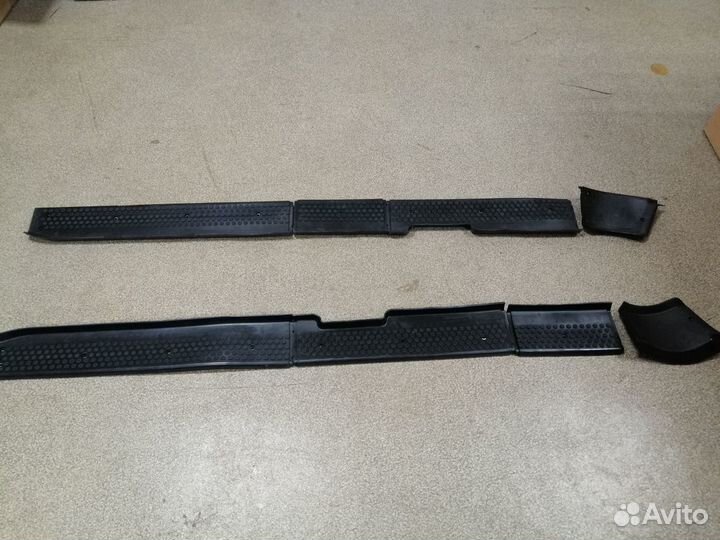 Накладки на пороги УАЗ Патриот до 2014 года