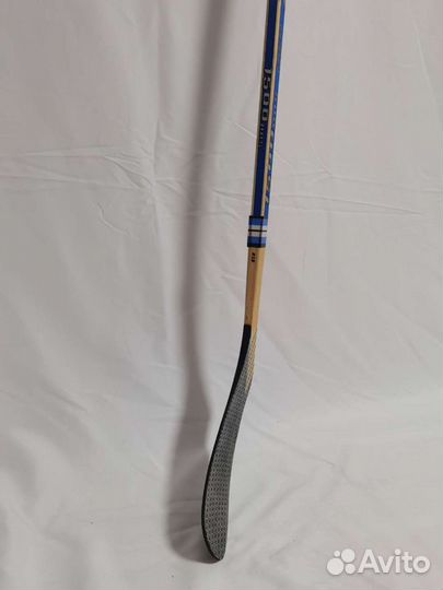 Клюшка хоккейная