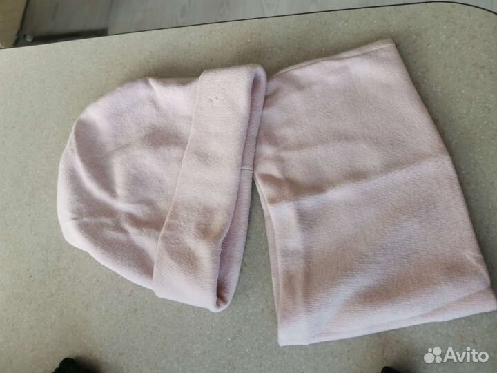 Шапка женская вязаная