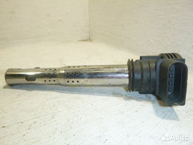 Катушка зажигания audi A4 B8 2007