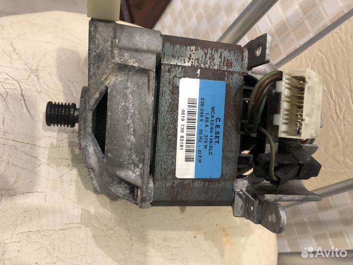 Двигатель от стиральной машины ATW 5108 вирпул