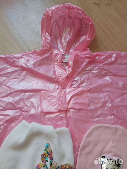 Шапки + дождевик (новый)