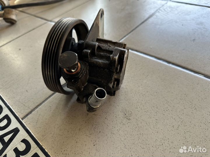 Насос гура Шевроле Нива Chevrolet Niva