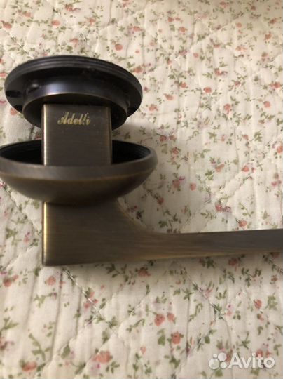 Дверные ручки