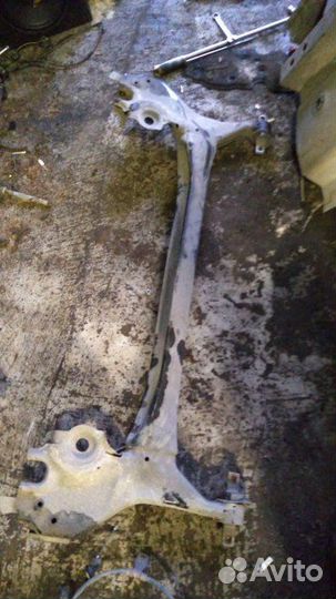 Балка задняя для Mitsubishi Colt (Z3) 2003-2012