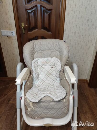 Стульчик для кормления
