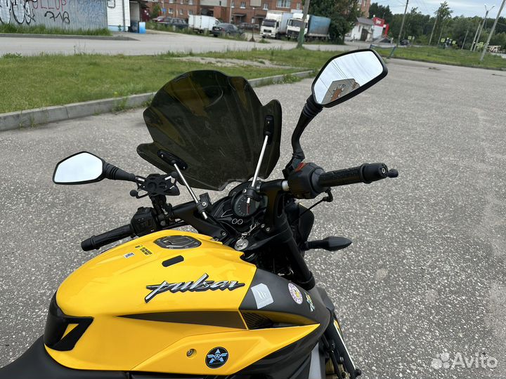 Bajaj Pulsar 200NS