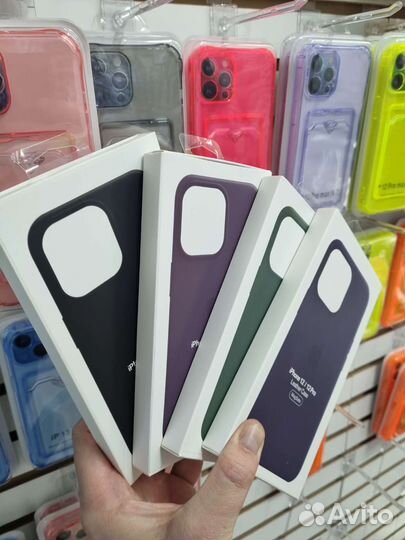 Чехол iPhone 12 Pro Leather Case MagSafe зеленый