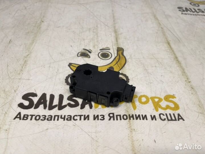 Сервопривод заслонки отопителя Audi A4 B9 (8W)