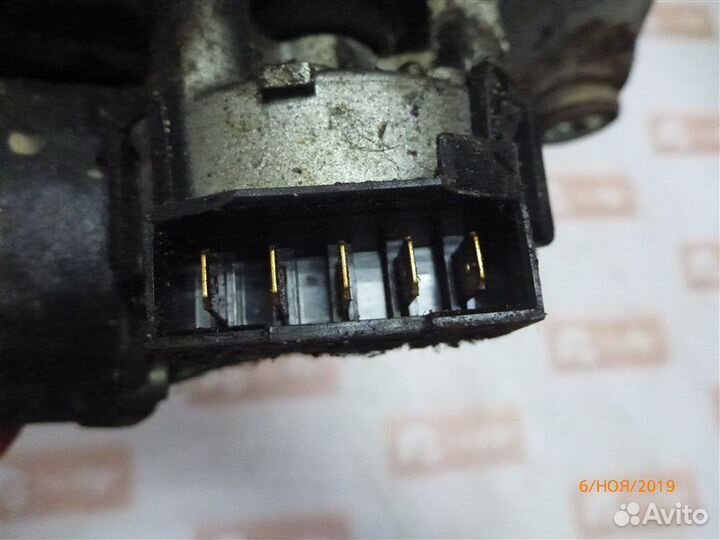 Мотор стеклоочистителя задний Mitsubishi Carisma