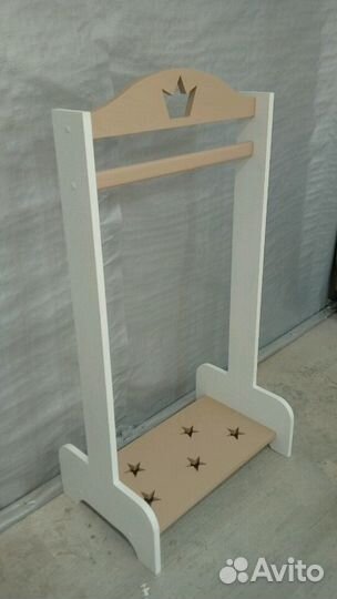 Вешалка детская