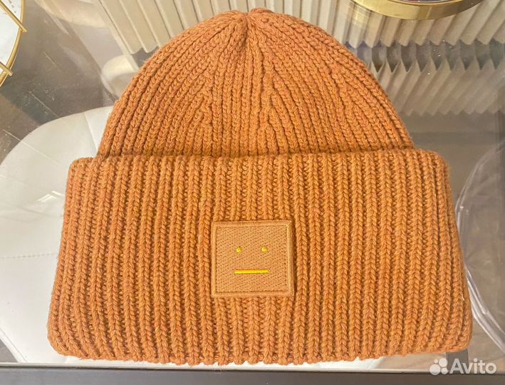 Шапка Acne studios