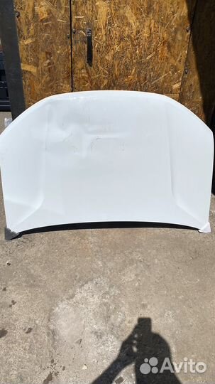 Капот на LADA largus FL