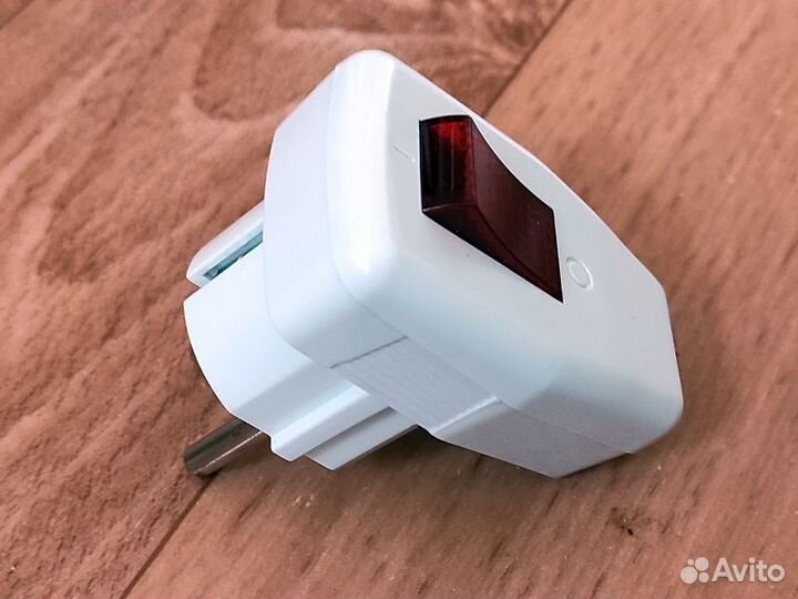 Вилка с выключателем для бытовой техники