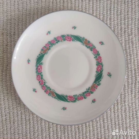 Блюдце лфз от кофейных чашек