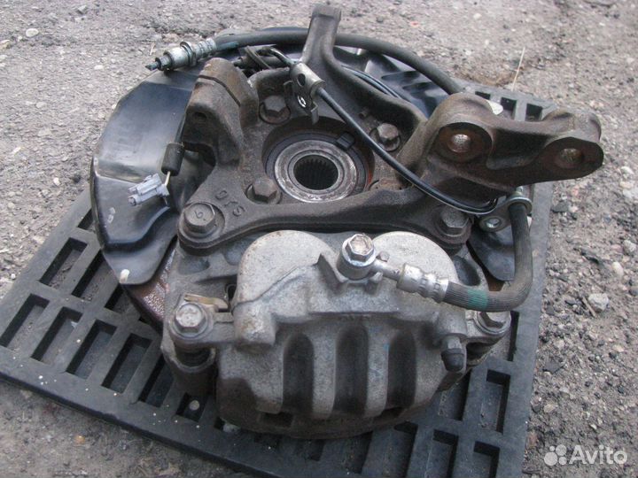 Ступицы, суппорта Субару Форестер SG SH