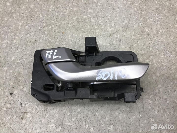 Ручка двери передней внутренняя левая Hyundai Sola