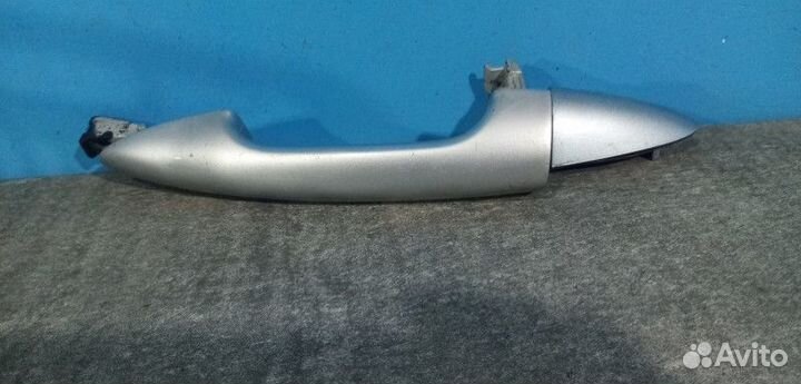 Ручка двери наружная левая Hyundai Solaris 1