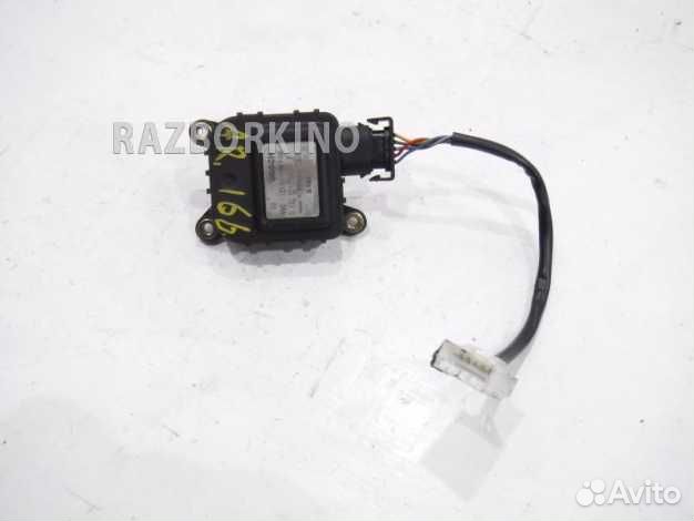 Моторчик заслонки печки