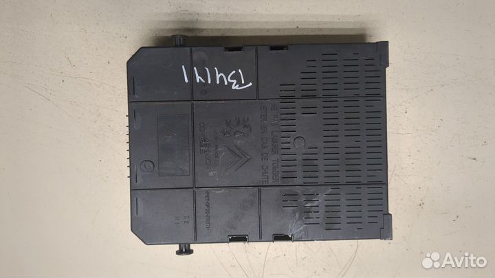 BSI Блок предохранителей Peugeot 5008, 2010