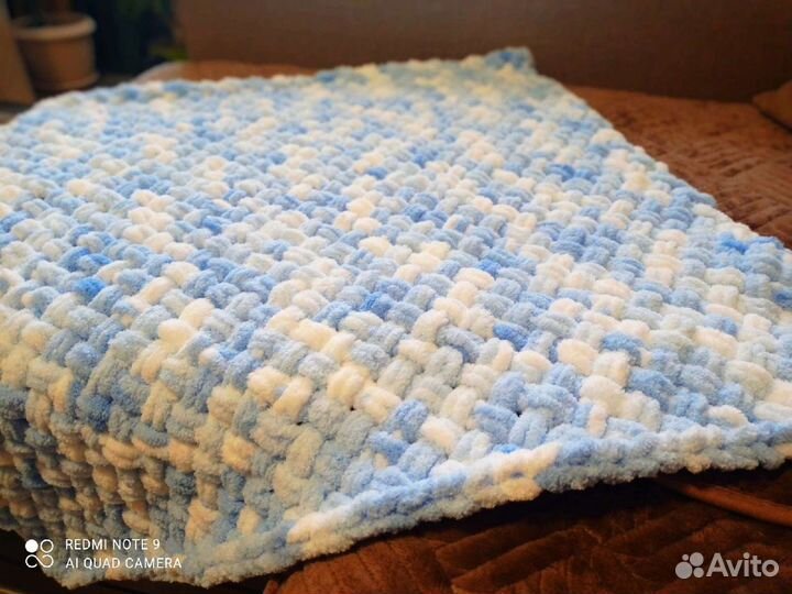 Плед детский вязаный