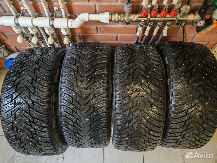 Nokian Tyres Hakkapeliitta 8 245/45 R18 100T