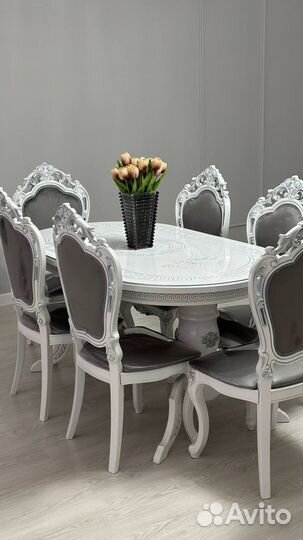 Столы и стулья новые