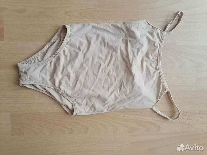 Купальник чёрный и бежевый