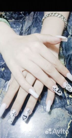 Наращивание ногтей на дому