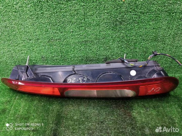 Фонарь задний правый Ford C-MAX (2003-2011)