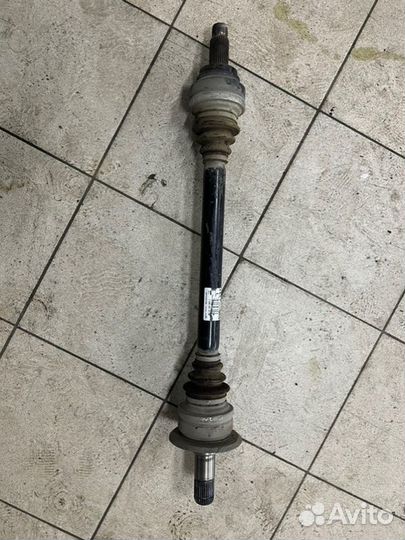 Привод задний правый Bmw 750Li F02 N63TU 2012