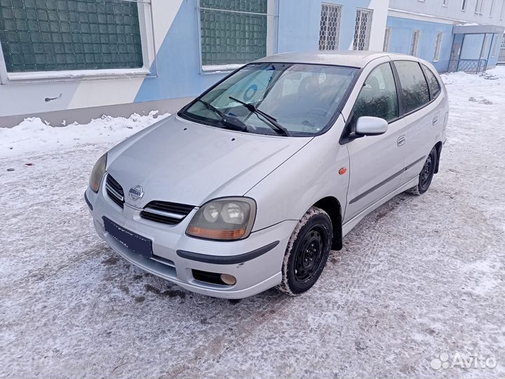 Машина на разбор Nissan Tino V10 2,0AT 98-06