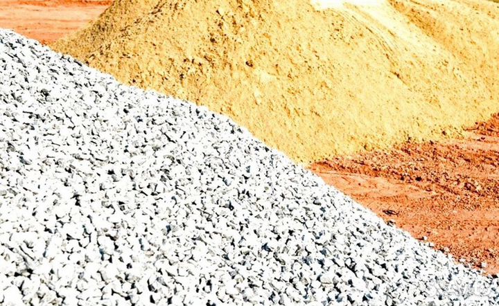 Песок с карьера