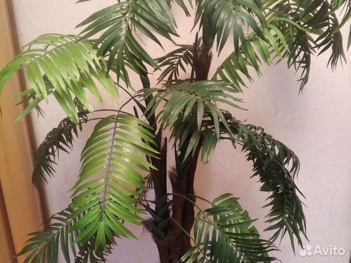 Искусственная пальма