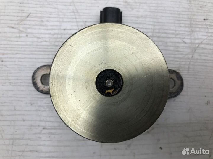 Клапан изменения фаз грм правый Land Rover Range