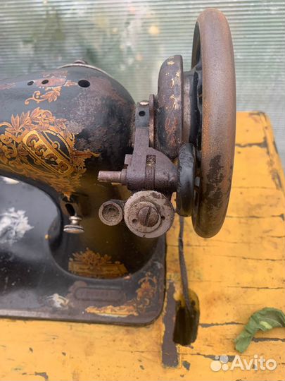 Швейная машина singer